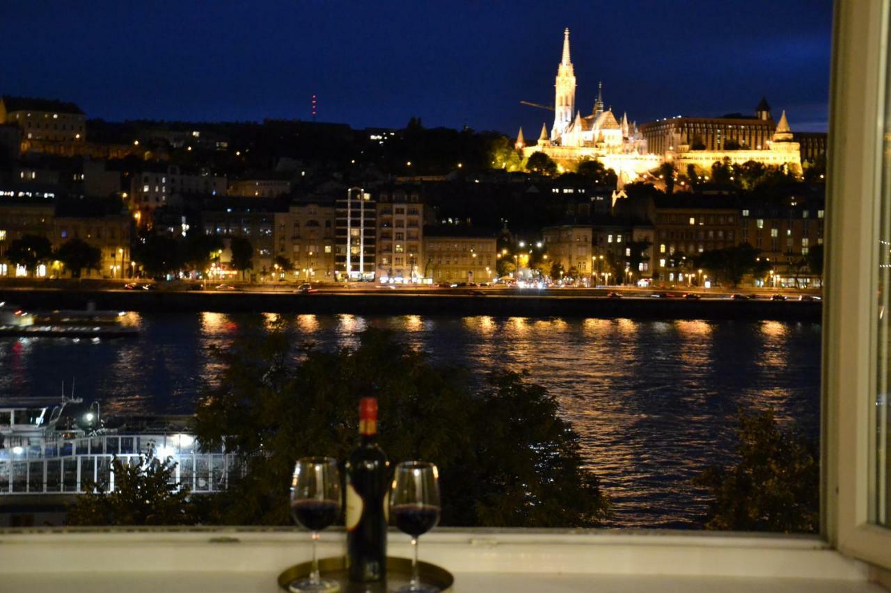 Full Danube -castle Panorama Classic Appartement Budapest