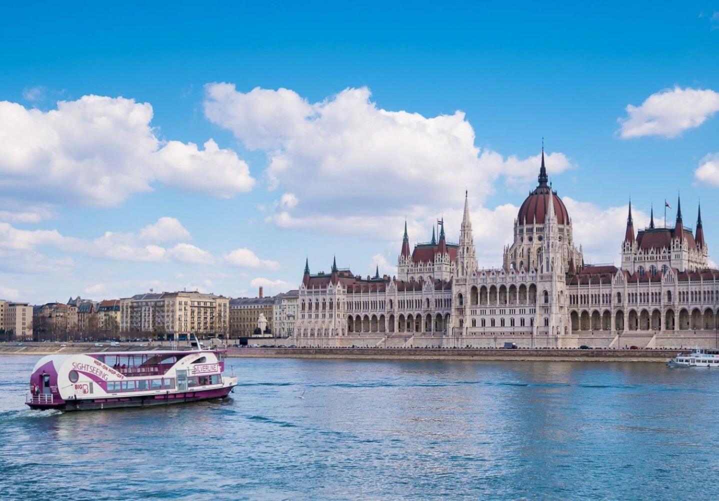 Full Danube -castle Panorama Classic Apartamento